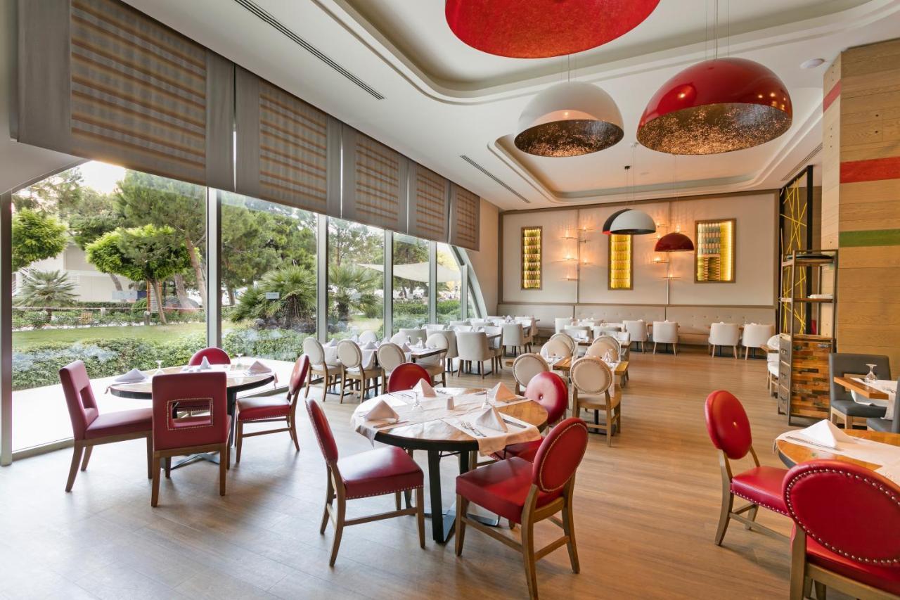 Titanic Deluxe Lara Hotel Antalya Ngoại thất bức ảnh