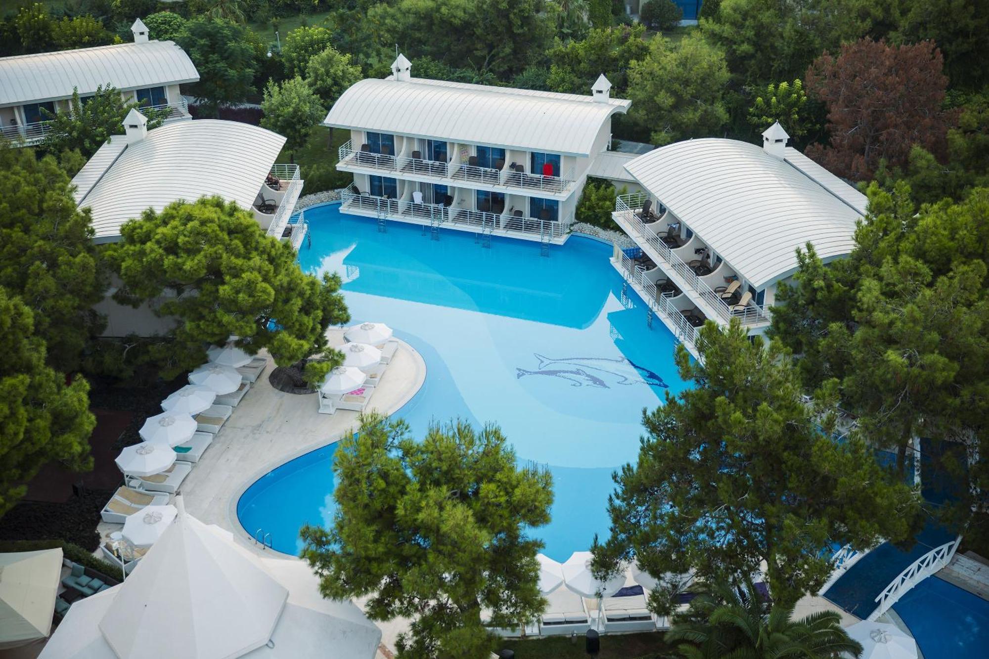 Titanic Deluxe Lara Hotel Antalya Ngoại thất bức ảnh