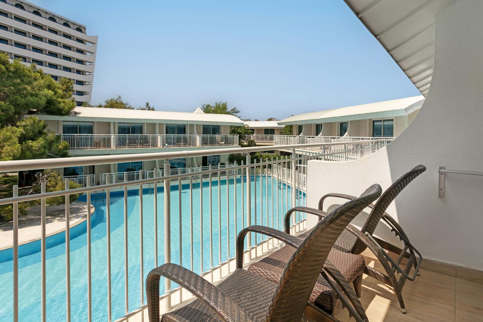 Titanic Deluxe Lara Hotel Antalya Ngoại thất bức ảnh